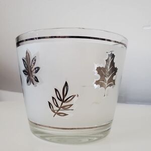 Vintage Libbey Silver Leaf frosted glass ice bucket from the 1950s–60s.
